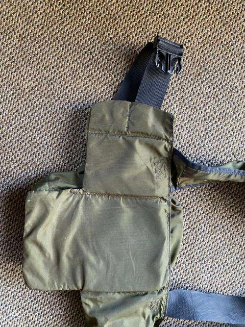RECCE/NIEMOLLER WEBBING-ALL BUCKLES AND CLIPS COMPLETE-ZIPS WORKING