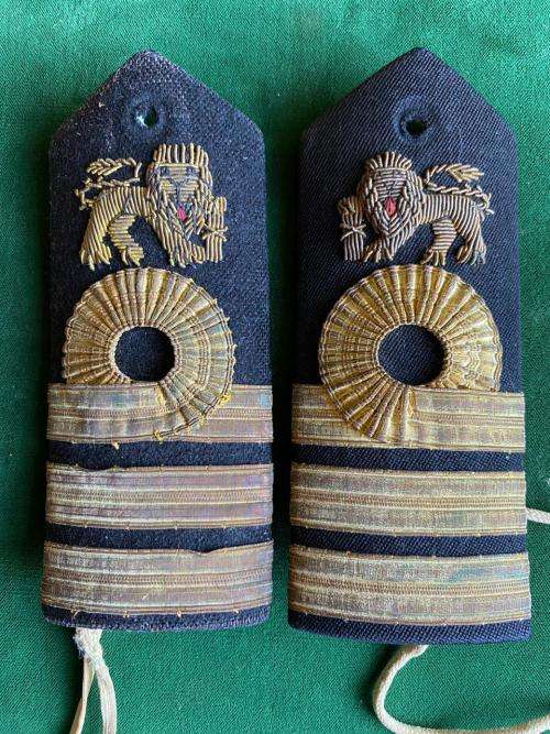 SA NAVY COMMANDERS SHOULDER RANK BOARD PAIR WITH BULLION WIRE