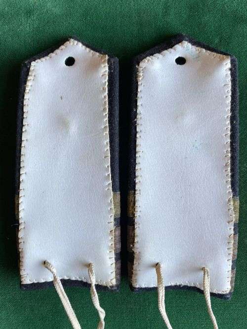 SA NAVY COMMANDERS SHOULDER RANK BOARD PAIR,WITH BULLION WIRE