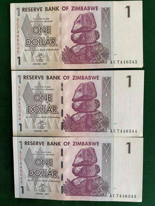 ZIMBABWE 2007 BANKNOTES ONE DOLLAR- 3X CONSECUTIVE NUMBERED-UNCIRCULATED