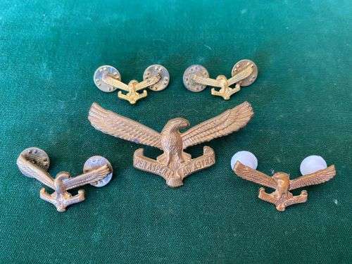 SAAF CAP ,COLLARS AND MESS DRESS COLLARS-WORN FROM 1960`S-LUGS + PINS INTACT