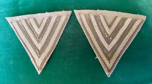 SA SERGEANT`S RANK PAIR-WORN 1960`S-1970`S