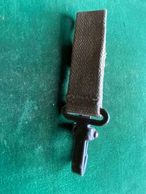 RHODESIAN WEBBING CLIP