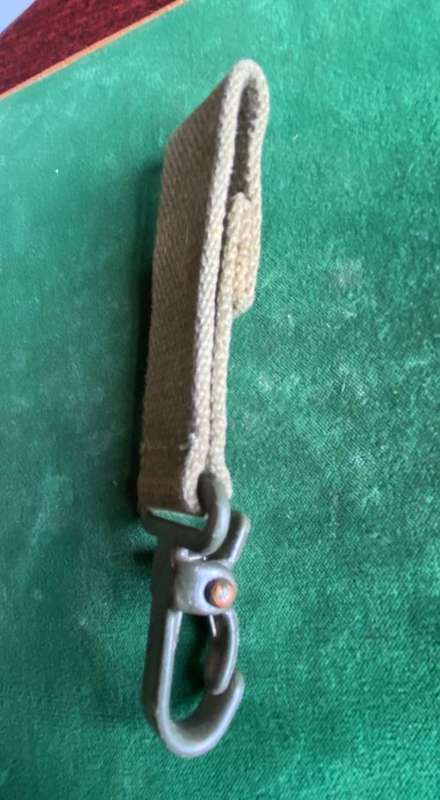 RHODESIAN WEBBING CLIP