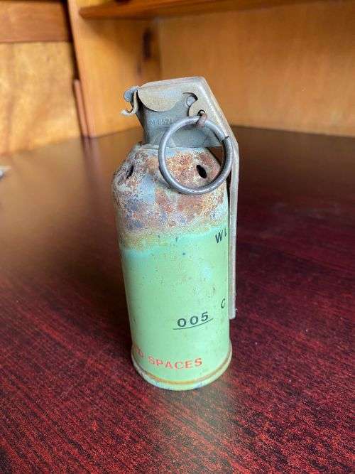 BLUE SMOKE GRENADE-INERT