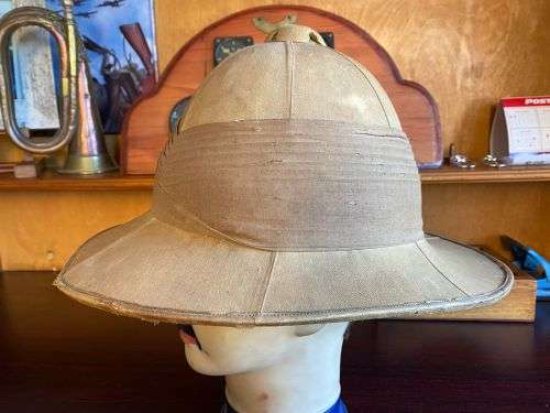 1920`S WOLSELEY PITH HELMET-INSIDE RING MEASURES 54 CM