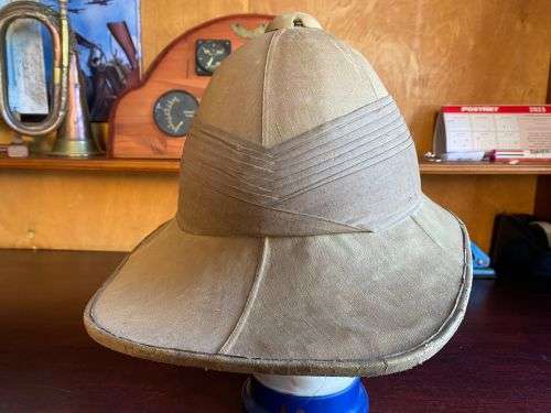 1920`S WOLSELEY PITH HELMET-INSIDE RING MEASURES 54 CM