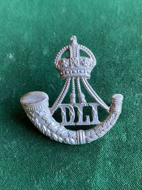 DURBAN LIGHT INFANTRY WHITE METAL CAP BADGE-1902-1919- 2 LUGS
