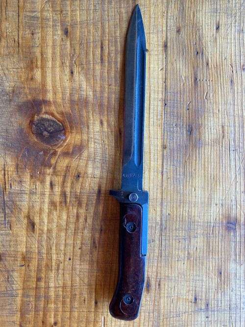 CZECHS OWN VERSION OF THE RUSSIAN AK 47 RIFLE-THE VZ58,BAYONET-THE BAYONET WAS OF A SIMPLE DESIGN AN