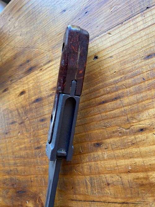 CZECHS OWN VERSION OF THE RUSSIAN AK 47 RIFLE-THE VZ58,BAYONET-THE BAYONET WAS OF A SIMPLE DESIGN AN