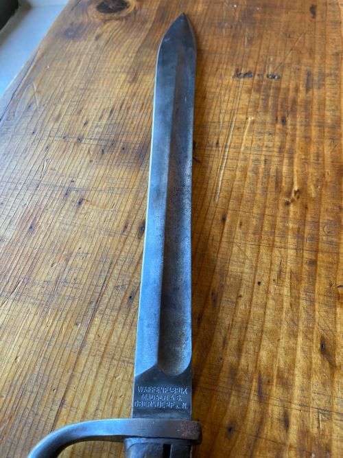 GERMAN S98/05- A BUTCHER BAYONET-THIS ONE MADE WITH A PLAIN BLADE WITHOUT SAW BACK-THE BACK OF THE B