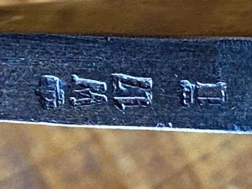 GERMAN S98/05- A BUTCHER BAYONET-THIS ONE MADE WITH A PLAIN BLADE WITHOUT SAW BACK-THE BACK OF THE B