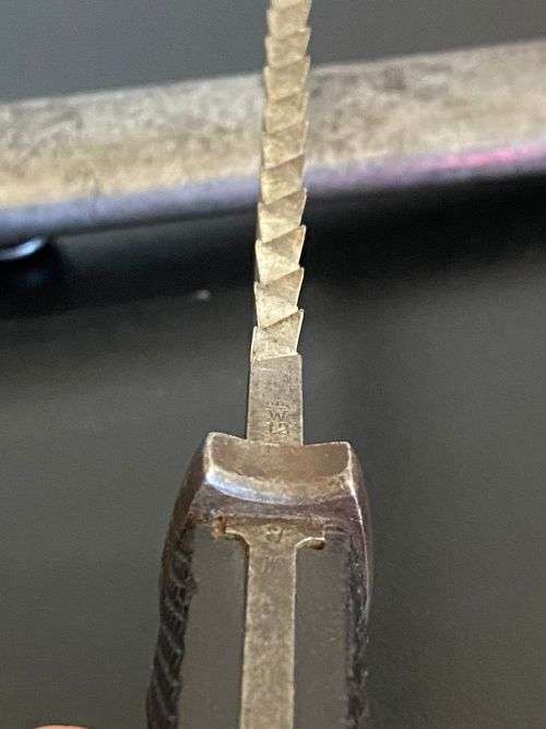 GERMAN 1898-MODEL BAYONET KS2490 WITH LEATHER GRIPS-ISSUED TO THE SCHUT 2 TRUPPE IN GERMAN SOUTH WES