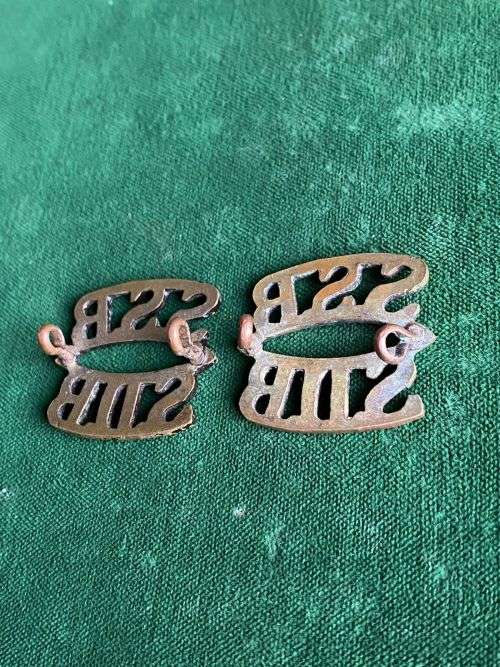 SPECIAL SERVICE BATTALION BRASS TITLE PAIR-WORN 1934-1951- LUGS COMPLETE