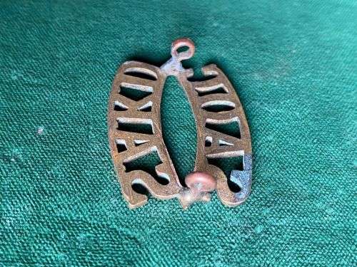 SA ORDNANCE CORPS BRASS TITLE-WORN 1934-1942- 2 LUGS