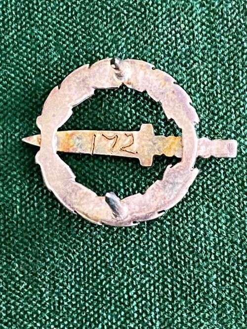 RECCE OPEREATORS QUALIFICATION MESS DRESS BADGE-NUMBERED-SILVER-GUARENTEED ORIGINAL-THIS FIRST TYPE