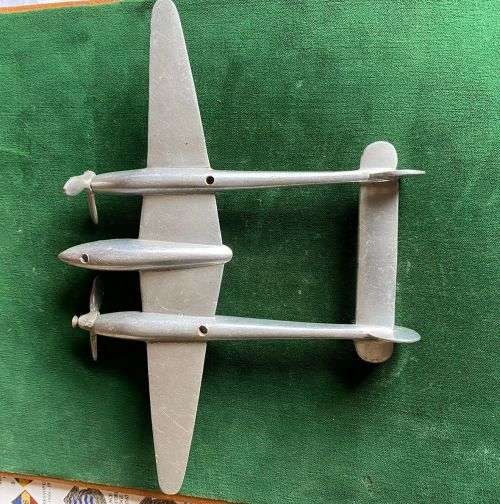 WW2 TRENCH ART OF A P38-ORIGINAL US WW2 ITALIAN CAMPAIGN-CONSTRUCTED FROM AIRCRAFT ALUMINIUM-MEASURE