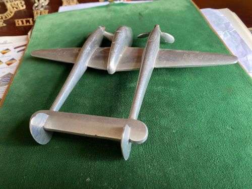 WW2 TRENCH ART OF A P38-ORIGINAL US WW2 ITALIAN CAMPAIGN-CONSTRUCTED FROM AIRCRAFT ALUMINIUM-MEASURE