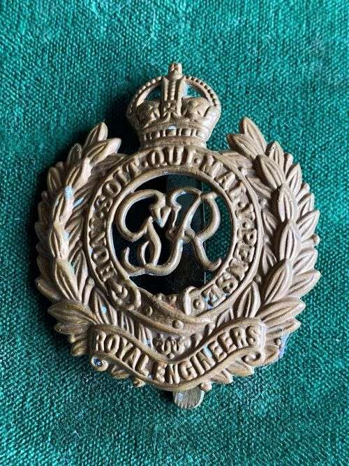 ROYAL ENGINEERS CAP BADGE 1914-18-SLIDER