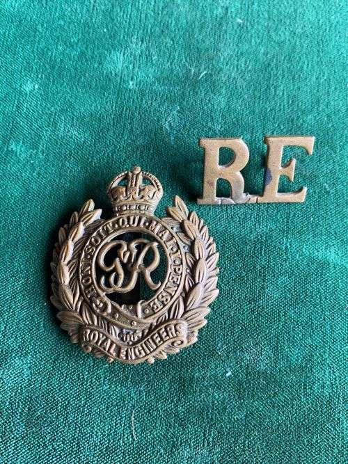 ROYAL ENGINEERS CAP BADGE AND TITLE-1914-18-LUGS + SLIDER COMPLETE