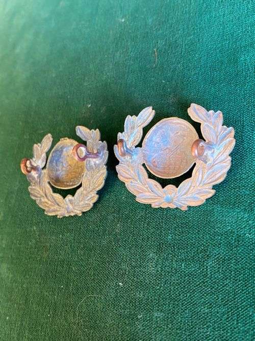 ROYAL MARINES COLLAR BADGE PAIR-WORN FROM 1923-LUGS COMPLETE