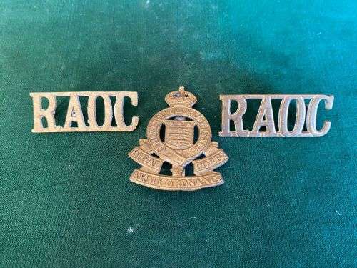 ROYAL ARMY ORDNANCE CORPS CAP AND 2X TITLES-WORN POST 1918-LUGS + SLIDER COMPLETE