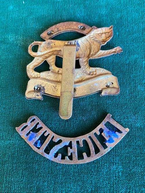 LEICESTERSHIRE REGT. CAP BADGE-SOLD WITH ONE TITLE(NO LUGS) 1881-1960