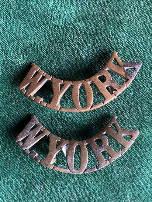 WEST YORK SHOULDER TITLE PAIR-BRASS- LUGS INTACT