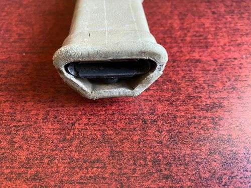 RUSSIAN MADE AKM 11 BAYONET-THE RUBBER SECTION ON THE SCABBARD PROVIDES A HAND GRIP WITH ELECTRICAL
