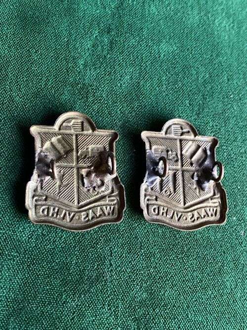WOMANS AUXILIARY ARMY SERVICES,BRASS METAL COLLAR BADGE PAIR-WORN WW2 LUGS INTACT