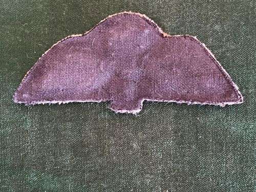 INDIAN ARMY PARACHUTE WINGS-OBSOLUTE-PRE 1980`S- PADDED