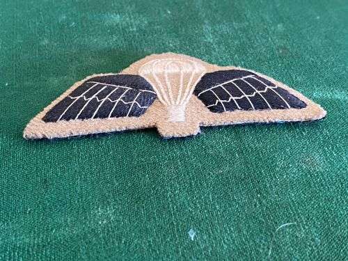 INDIAN ARMY PARACHUTE WINGS-OBSOLUTE-PRE 1980`S- PADDED