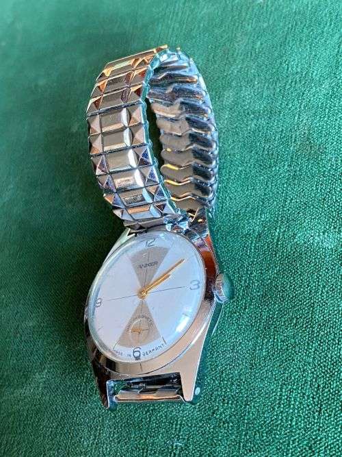 ANKER MADE IN GERMANY MENS WATCH -CASING MEASURES 34 MM-COMPLETE BUT NEEDS SERVICE