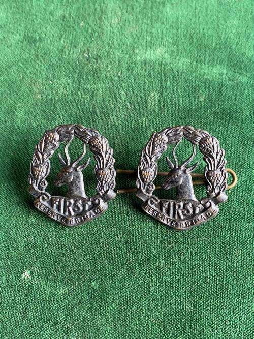 1ST RESERVE BRIGADE COLLAR BADGES-WORN 1940-1943-LUGS INTACT