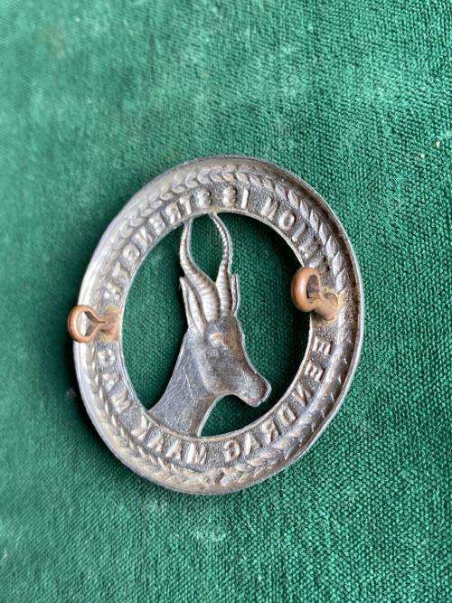 GENERAL SERVICE CORPS CAP BADGE-LARGE WHITE METAL 1940`S-2 LUGS