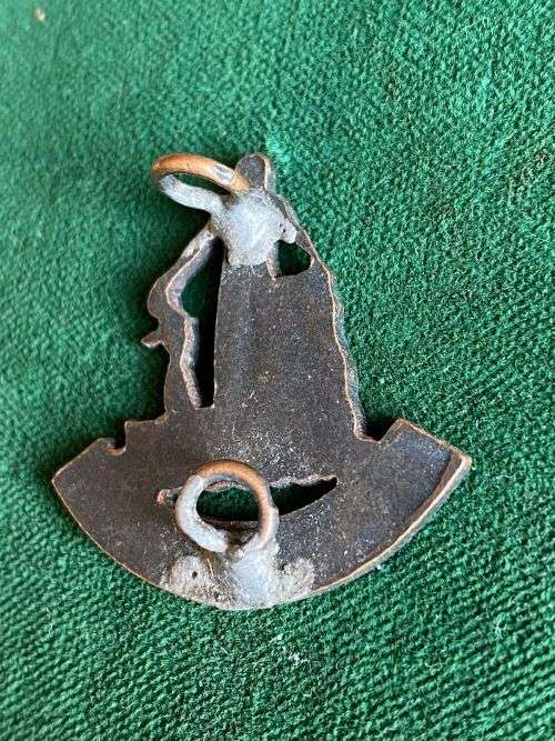 CAPE CORPS COLLAR BADGE-WORN 1940-1945- 2 LUGS