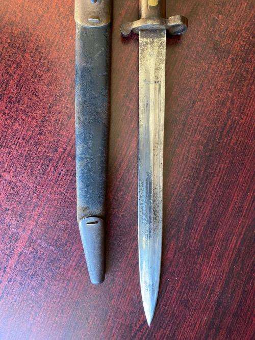 1888 MK1 PATTERN BAYONET FOR THE LEE METFORD RIFLE-BLADE BACK INSPECTION STAMP,THE E. SHOWING THE WE