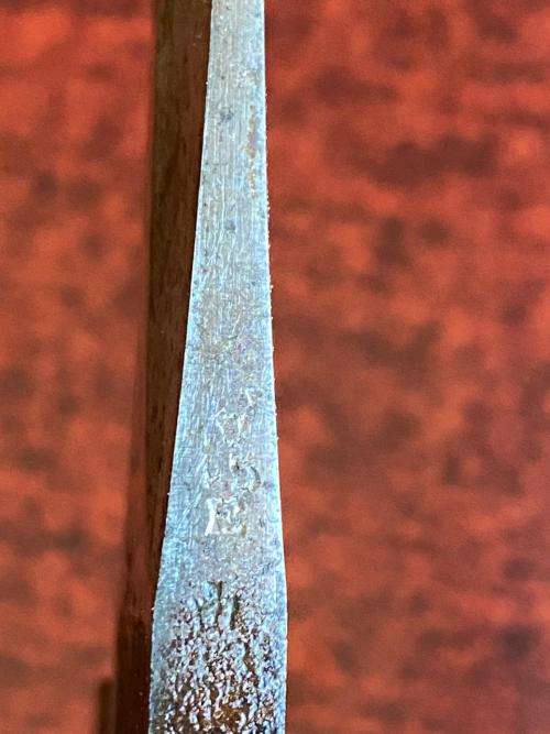 1888 MK1 PATTERN BAYONET FOR THE LEE METFORD RIFLE-BLADE BACK INSPECTION STAMP,THE E. SHOWING THE WE