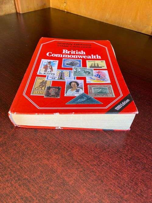 STANLEY GIBBONS STAMP CATALOGUE PART 1 BRITISH COMMONWEALTH-1989 EDITION-USED BUT GOOD CONDITION