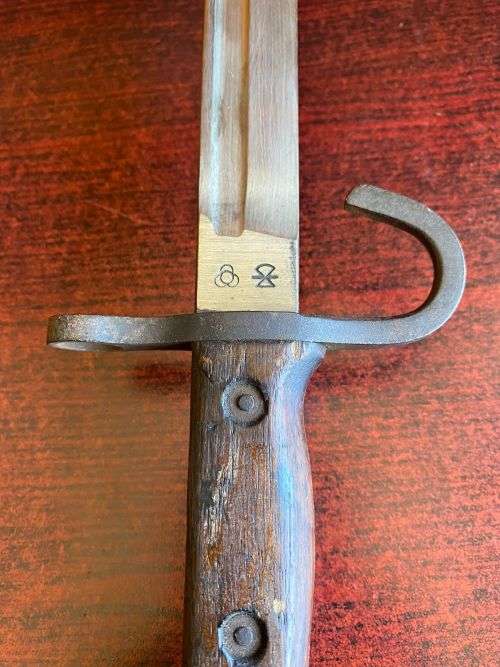EARLY PRODUCTION JAPAN,TYPE 30(30 TH YEAR)-1897-BAYONET-KOKURA ARSENAL-IT HAS A ROUNDED POMMEL,SHAPE
