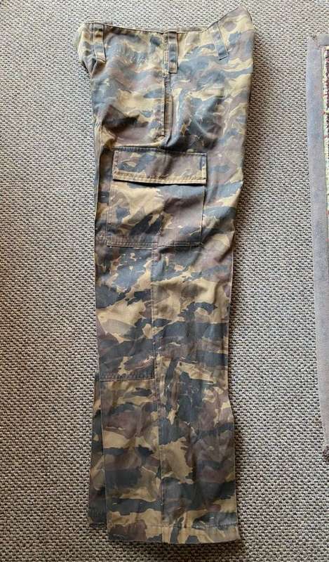 CISKEI DEFENCE FORCE CAMO TROUSERS-SIZE 32,PIPE LENGTH 77 CM-MAKER LABELLED-GOOD CONDITION WITH NO D