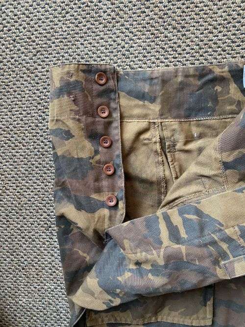 CISKEI DEFENCE FORCE CAMO TROUSERS-SIZE 32,PIPE LENGTH 77 CM-MAKER LABELLED-GOOD CONDITION WITH NO D