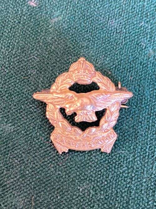 SAAF OFFICERS GILT,MESS DRESS COLLAR BADGE-WORN 1926-1959