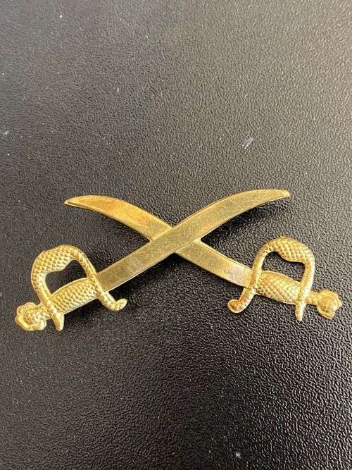 BRITISH WW2 PT INSTRUCTORS BADGE- 3 LUGS