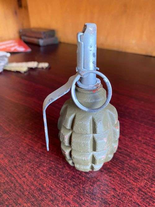 RUSSIAN F1 PERSONNEL,FRAGMENTATION HAND GRENADE-NICKNAMED THE LIMONAKE(LEMON LIKE) BORDER WAR PERIOD