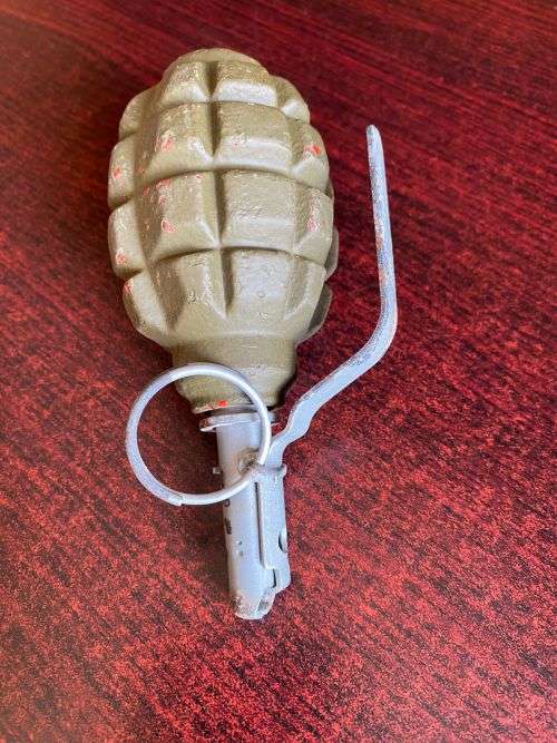RUSSIAN F1 PERSONNEL,FRAGMENTATION HAND GRENADE-NICKNAMED THE LIMONAKE(LEMON LIKE) BORDER WAR PERIOD