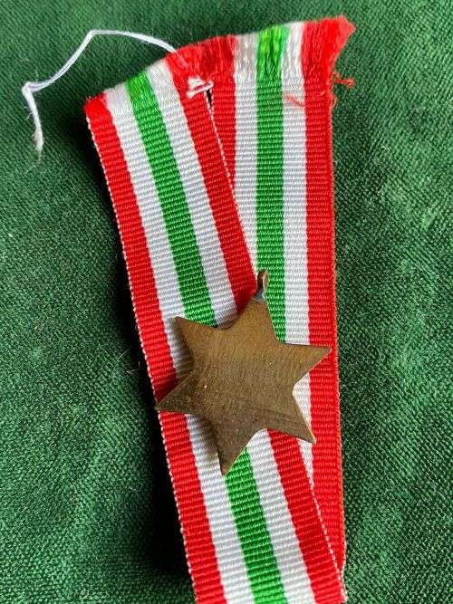 MINIATURE WW2 ITALY STAR