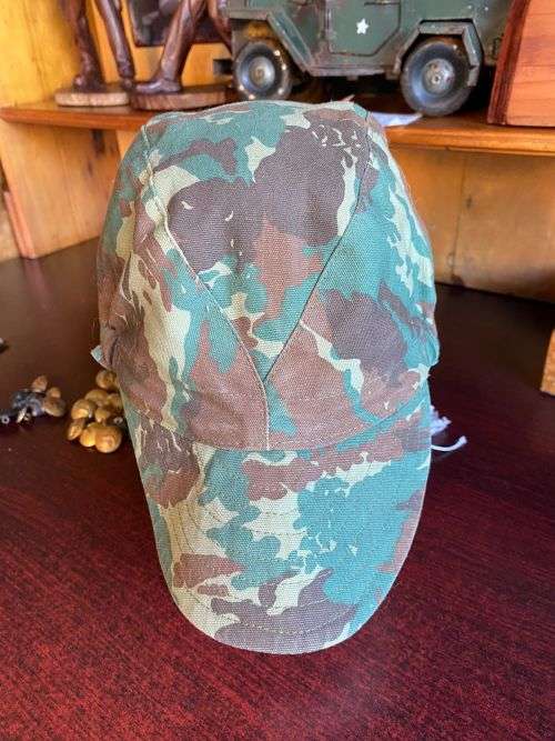 ORIGINAL 32 BATTALION KIKO-INSIDE RING MEASURES 55CM-GOOD CONDITION