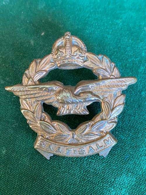 SAAF BRASS CAP BADGE-USED FROM 1933- 2 LUGS