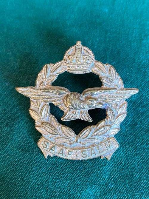 SAAF BRASS CAP BADGE-USED FROM 1933- 2 LUGS-GILT OFFICERS